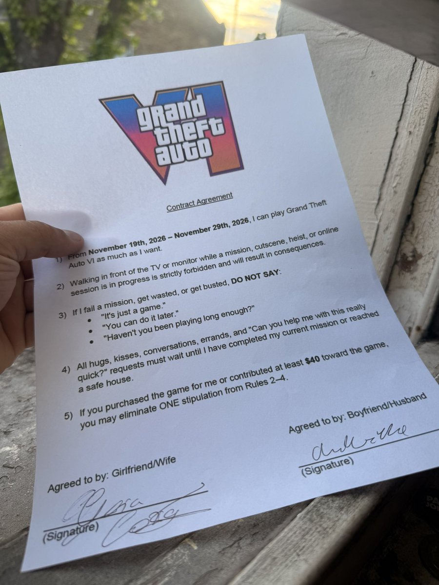 Andry95apple's tweet photo. @PlayStation @PlayStation_LA @PlayStationFR @PlayStationFR @PS_Support_US @PlayStationUK @PlayStationEU @PlayStation_BR @PlayStationSA @RockstarGames @GTAVI_Countdown @GTA6Intel @GTA6Newswire @elonmusk 
Today is a great day for being a man😂😂 she signed the contract ✍️✍️🔐😂 https://t.co/4IKhyiH8AU