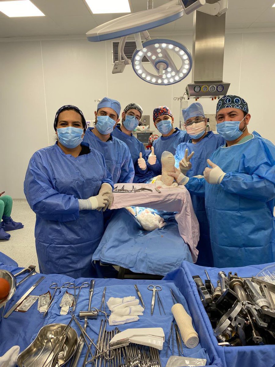Issste_Zac's tweet photo. 📰 #COMUNICADO
Beneficia HRAE del ISSSTE en Torreón, Coahuila, a 40 pacientes con jornada de ortopedia.
🔗https://t.co/0L61oFnzQe https://t.co/UrStfFWjTD