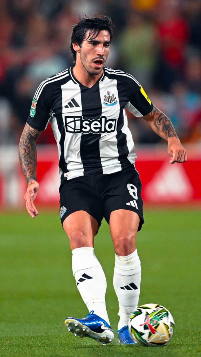 akicastled's tweet photo. Sandro Tonali arrived as the future of Newcastle United, and from the very beginning, he gave us a glimpse of what was to come. Scoring just six minutes into his Premier League debut against Aston Villa in that unforgettable 5–1 victory is a moment every Magpie will remember.

In 79 appearances, he scored five goals, but his impact reached far beyond the numbers. He embodied commitment, resilience, and passion for the black and white.

The club and its supporters stood firmly beside him throughout the difficult year of his suspension, and he repaid that faith by returning stronger, more determined, and once again giving everything for the badge.

If this transfer truly brings Newcastle a significant fee, it is understandable from the club’s perspective. But some players are worth far more than any price tag, and Tonali is undoubtedly one of them.

Thank you for every tackle, every pass, every moment of passion, and every memory you gave us. You’ll always have a place at St. James’ Park.
Wishing you nothing but success in the next chapter.
Grazie, Sandro. We’ll miss you. 🖤🤍

#SandroTonali #NUFC