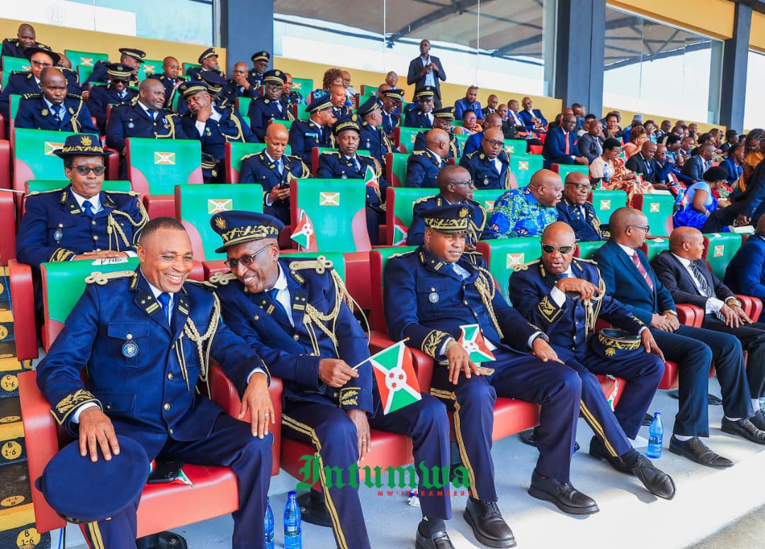 NChartiel's tweet photo. 1/n Le #StadeIntwari de Bujumbura a accueilli, ce 1ᵉʳ juillet 2026, les cérémonies marquant le 64ᵉ anniversaire de l'indépendance du Burundi.
Placées sous le thème : « Ensemble, consolidons notre indépendance économique », ... https://t.co/PGjmDySpiQ