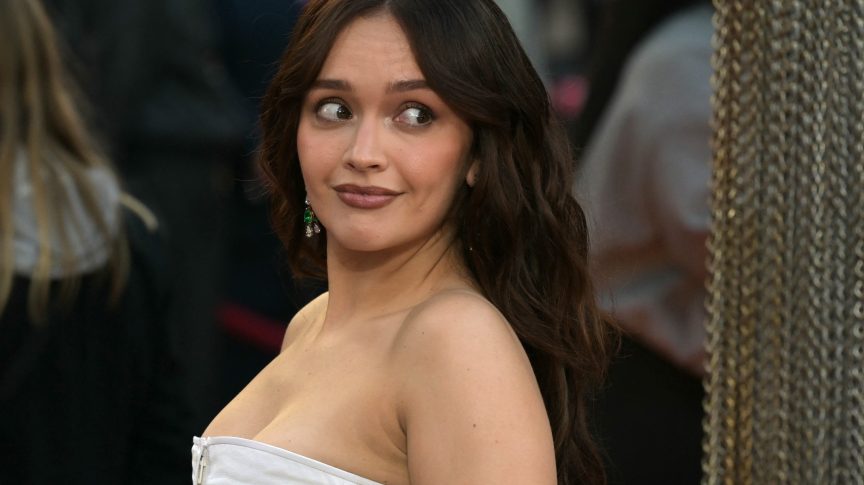 TalkingBull's tweet photo. Olivia Cooke Reflects on Auditioning for Rey in ‘Star Wars: The Force Awakens’
https://t.co/mlX0ssHb3X https://t.co/2uwGsdXwRu