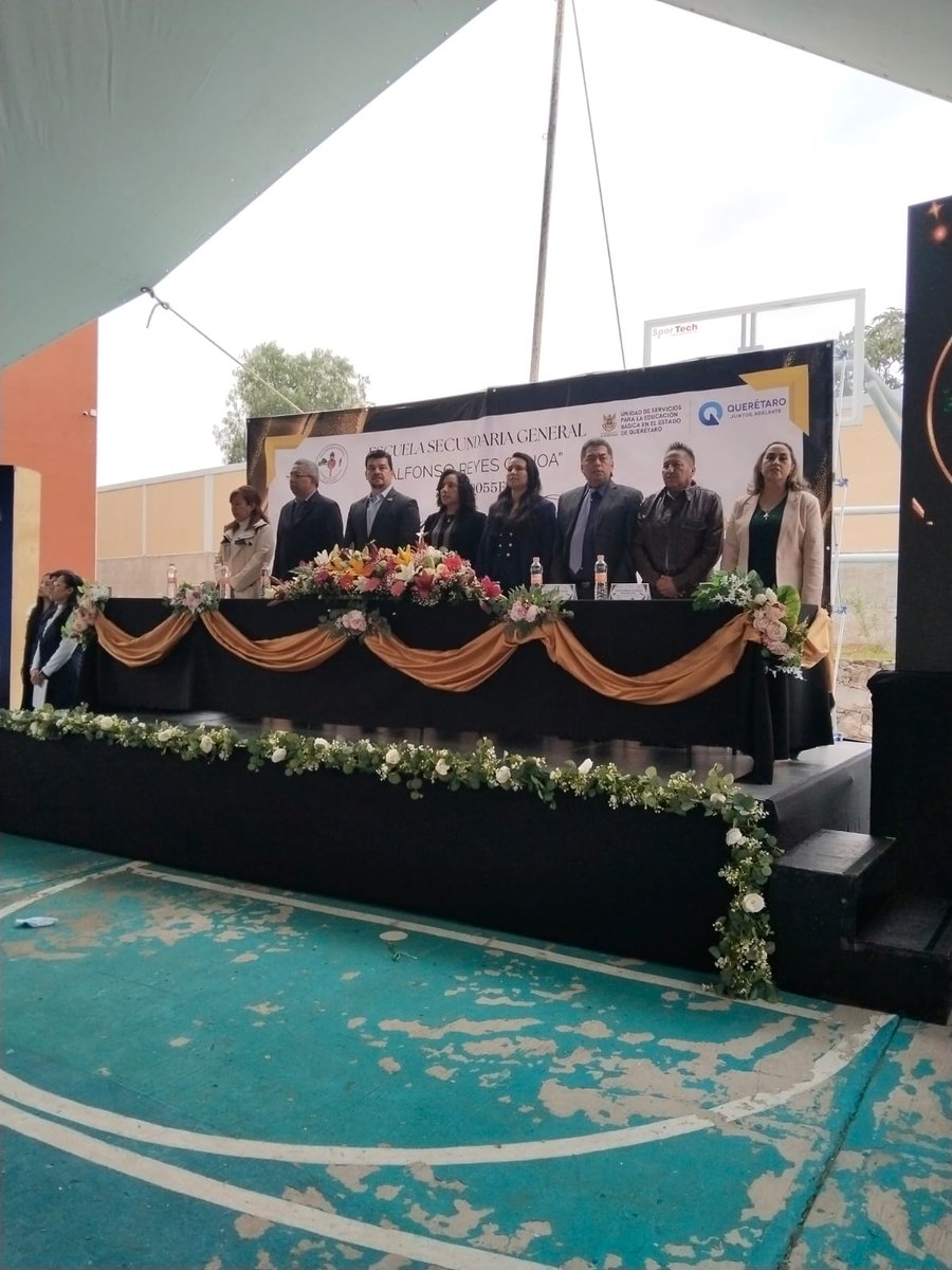 snte_24's tweet photo. 🎓 El Comité Ejecutivo Seccional acompañó las ceremonias de clausura de los diferentes niveles educativos, reafirmando el compromiso de la Sección 24 del SNTE con la comunidad educativa. ¡Felicidades por la conclusión del ciclo escolar 2025-2026! #SNTE #Sección24 #PorLaPública https://t.co/JTRwFcc0zg