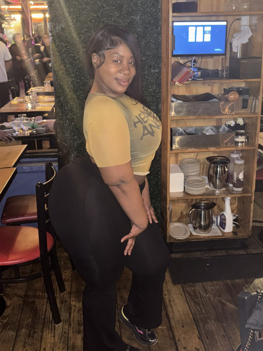 THICKASSASIAA's tweet photo. Ready spaghetti 🍝 https://t.co/AqRQuxNU9f
