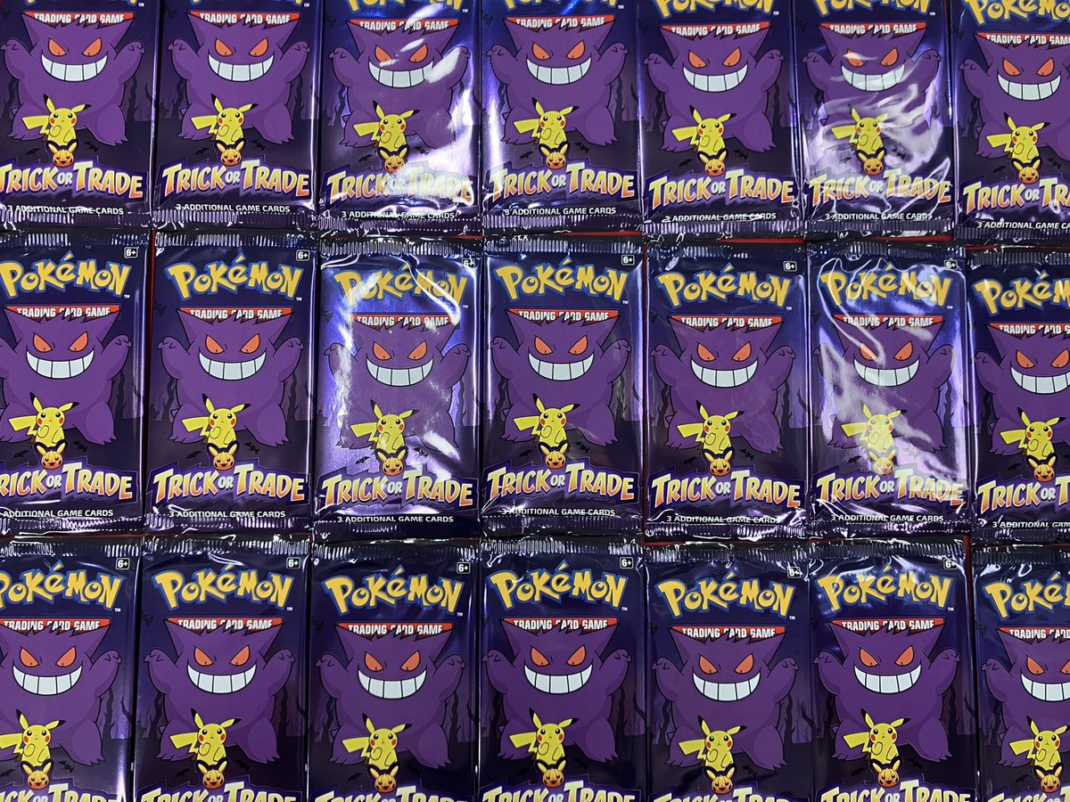 🎃👻海外で毎年大人気👻🎃 ポケモンカード ✨Trick or Trade