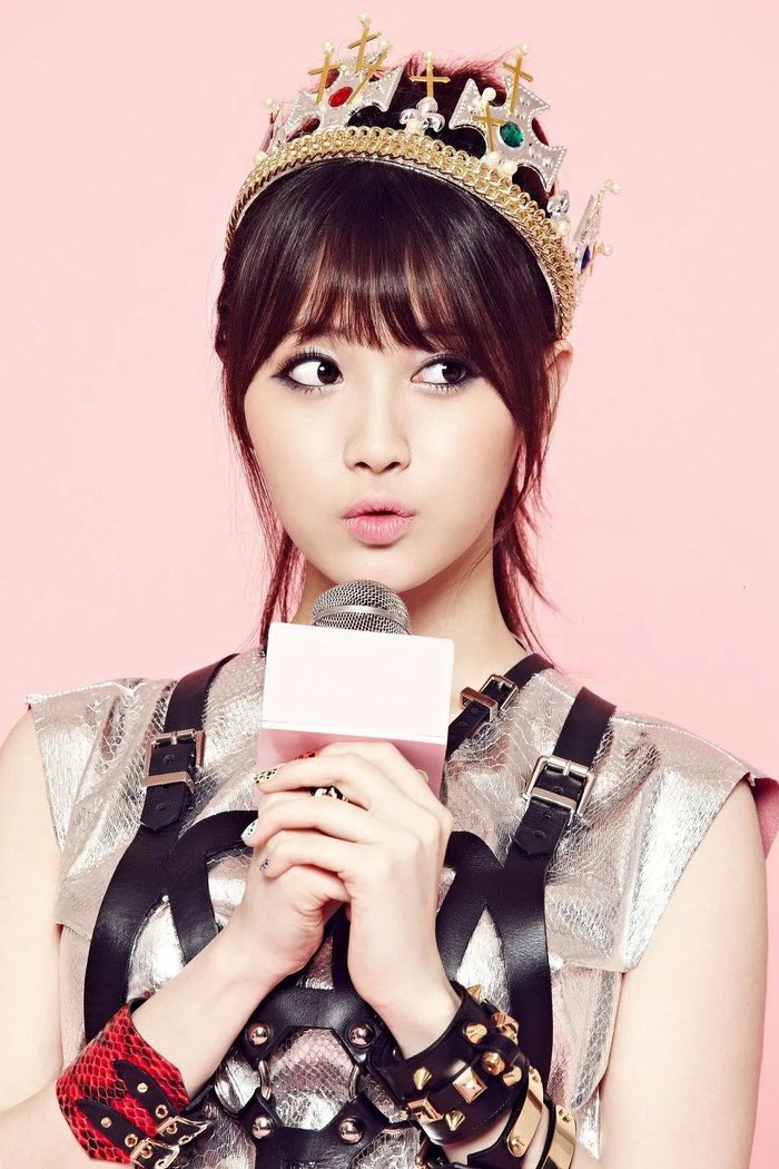 narshazone's tweet photo. — Girl's Day's Yura for 'Female President' (2013) https://t.co/ENPx9s2As3