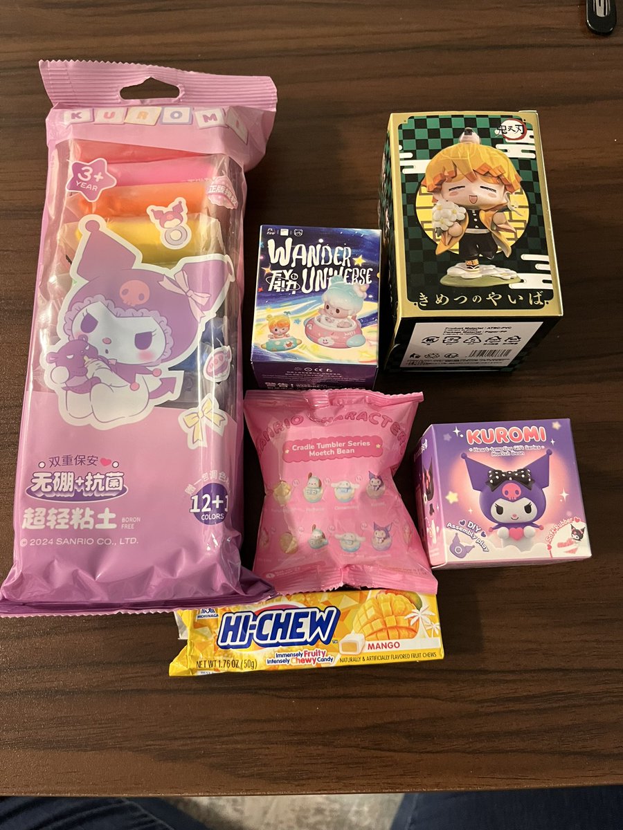 Anansi_0's tweet photo. This is not a horny tweet its my cuteness haul. Im my own sugarmama unfortunately.  

Nigga im literally just a girl ts https://t.co/7ATkkkhyue