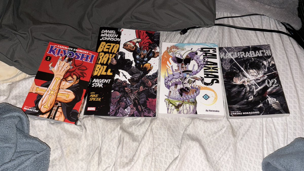 Waxedfrog's tweet photo. I have been pretty low energy lately due to starting the summer cut and losing strength on it so I used some of my money to bought some media yesterday (how is Kiyoshi and Galaxas?) https://t.co/peDSSg3VlI