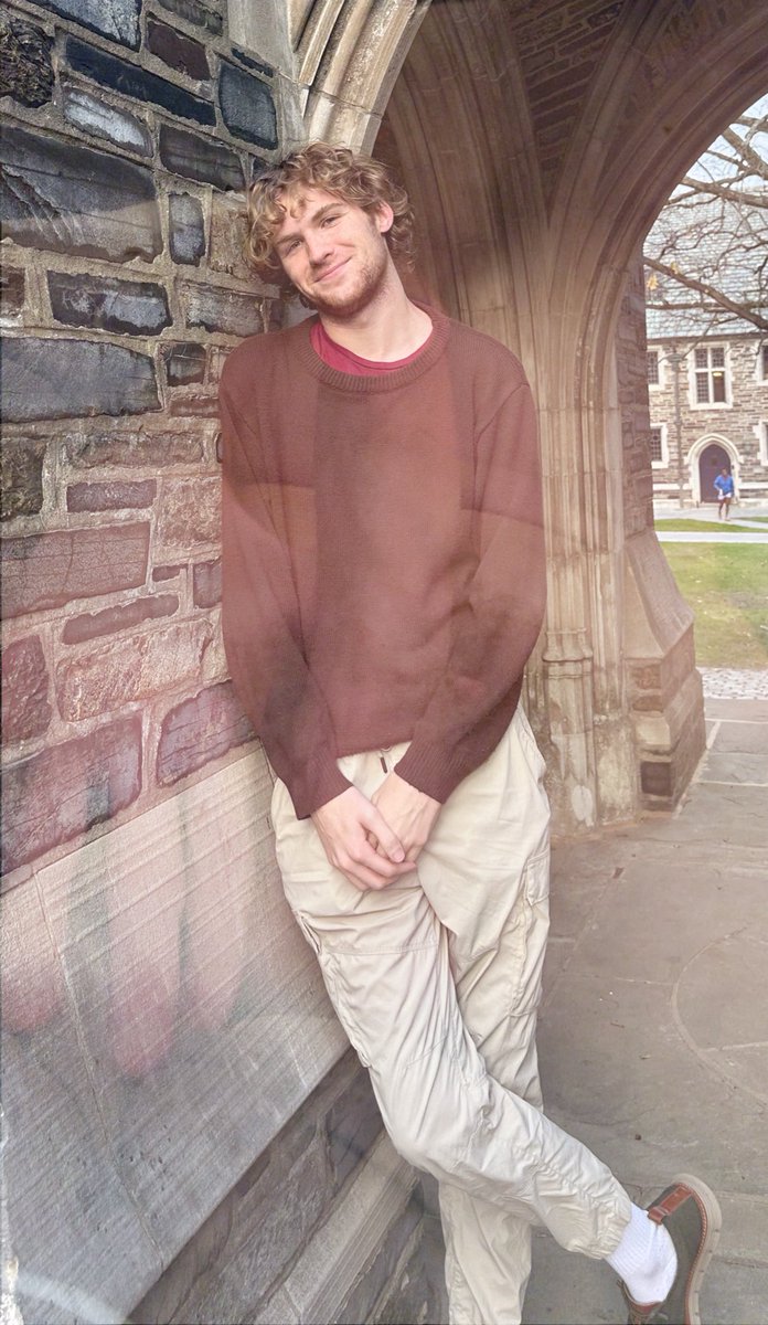 seamusss1215's tweet photo. new gay trend I guess did I do it right https://t.co/L4lbOTPdtr