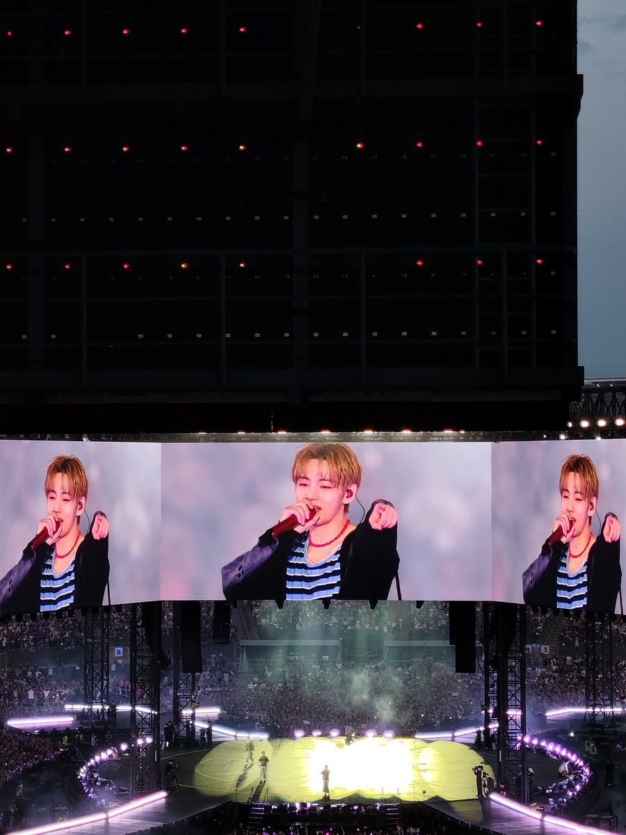 Alisa ⁷SAW BTS IN BRUSSELS !💜⟭⟬ 🍋🐟 tweet media