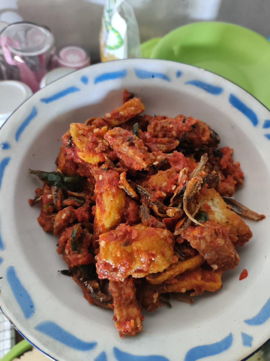 Lily01kath's tweet photo. Abis masak, mari sarapan bubb

#semangatpagi
#laper https://t.co/85loKOmVOi