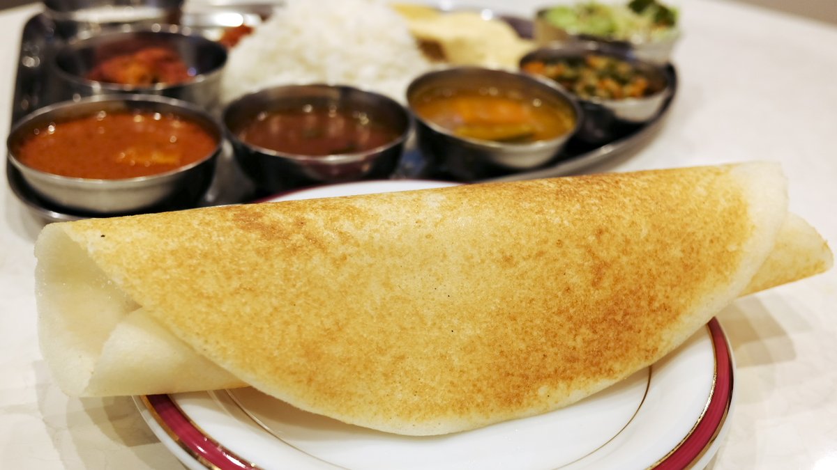 Yu___suke's tweet photo. @IndoCurryKo セットで選べるインディアンブレッドの選択肢がナン以外にも豊富だと嬉しいですね
https://t.co/q8A9i6vyqr https://t.co/rEdy5yfA0H