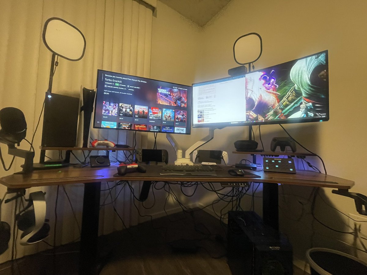 Assassin_757's tweet photo. Before and After!
New setup will be streaming with this year!!
#GamingSetup #BattleStations https://t.co/D3EnEfPuqD