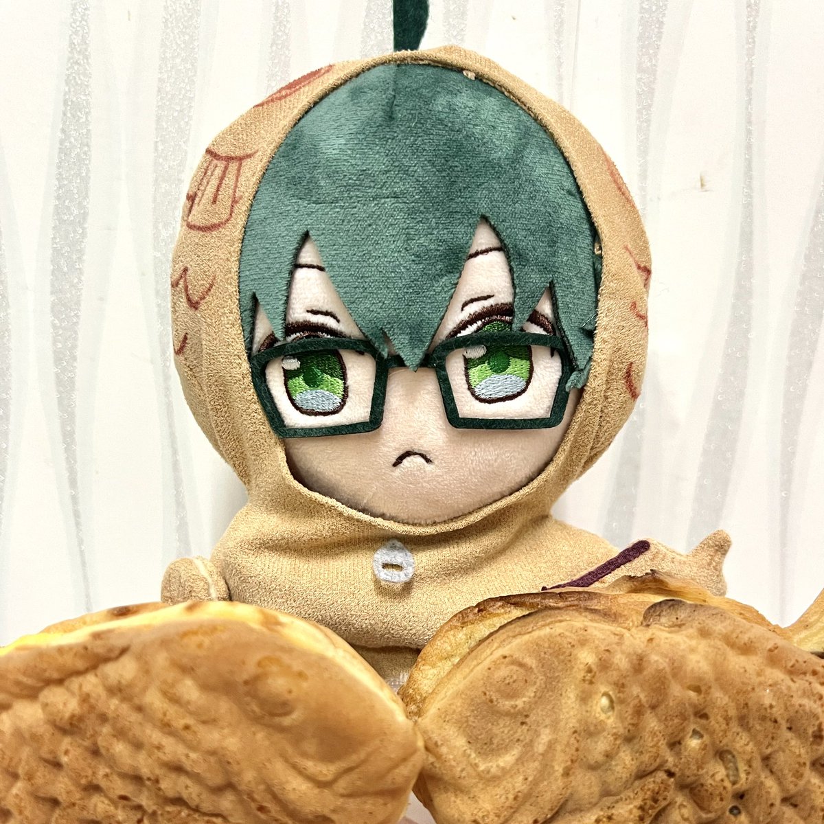ao_azule's tweet photo. みてみてみてーーーーー！！！
かわいい鯛焼きﾁｬﾝ(ºωº э)З🍌
ドズル社焼きも持ってるの可愛すぎる✨✨✨
はーちゃん(@azuki__bird )と作品交換幸せ…(  ´˘`  ) https://t.co/SK4emM29Ip