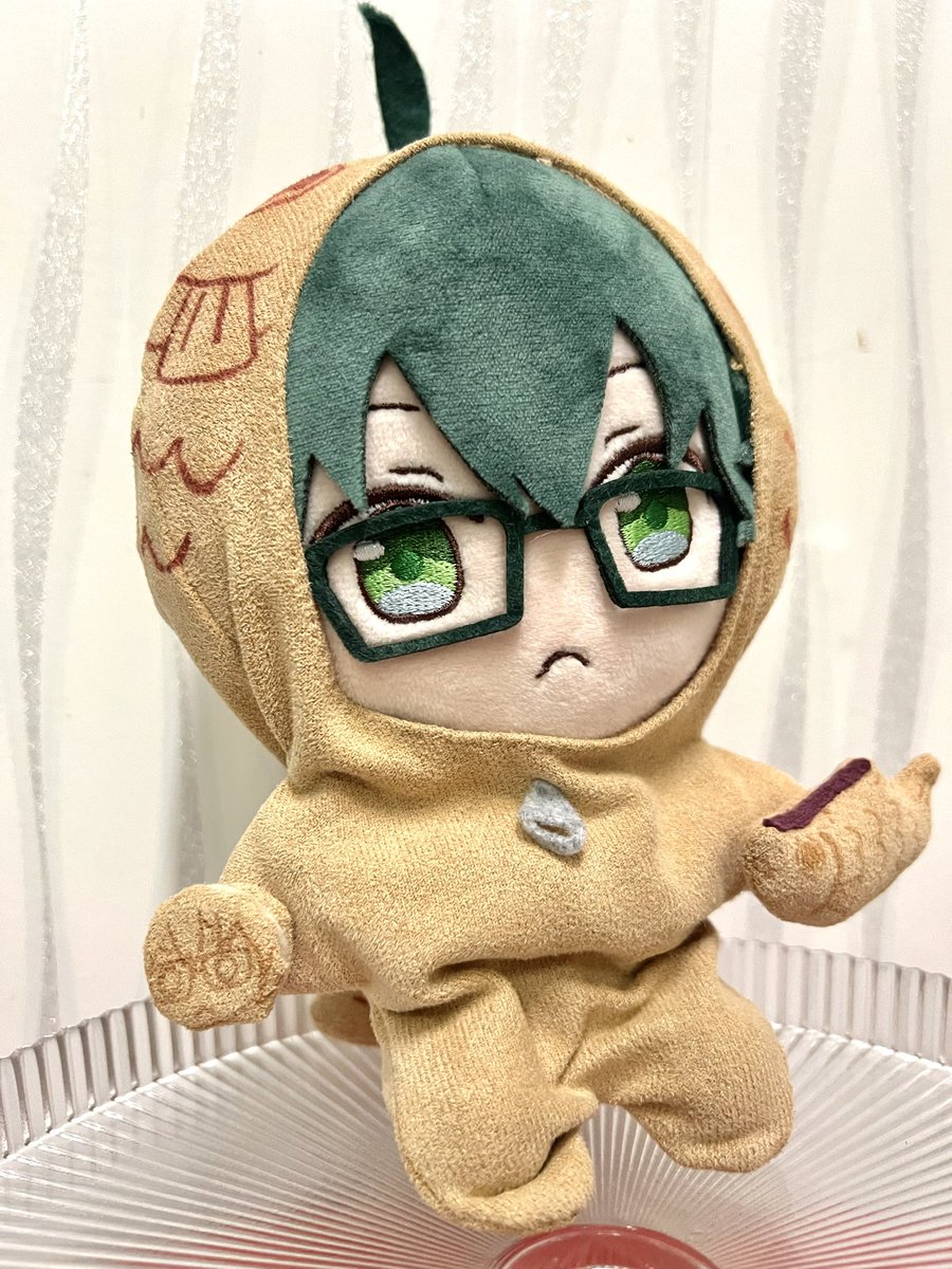 ao_azule's tweet photo. みてみてみてーーーーー！！！
かわいい鯛焼きﾁｬﾝ(ºωº э)З🍌
ドズル社焼きも持ってるの可愛すぎる✨✨✨
はーちゃん(@azuki__bird )と作品交換幸せ…(  ´˘`  ) https://t.co/SK4emM29Ip