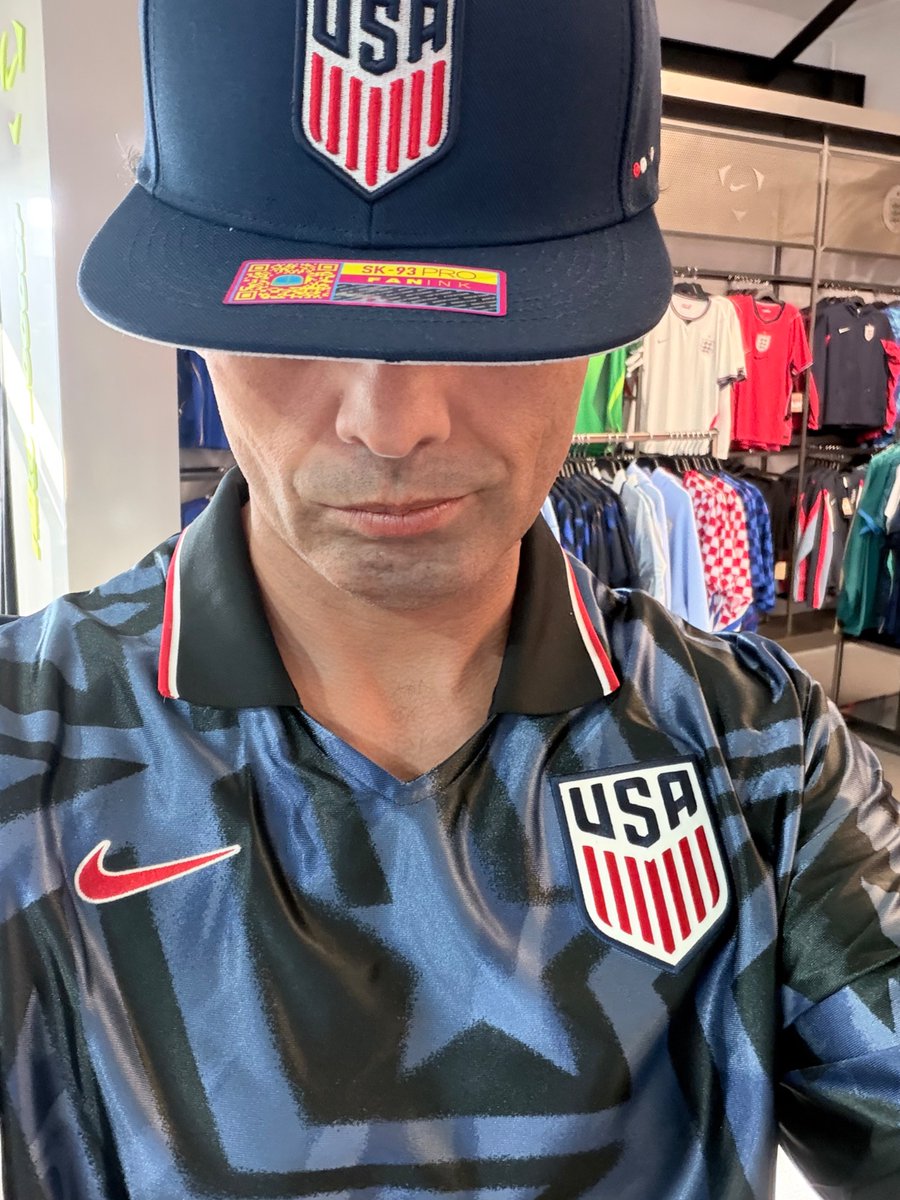 bigGameJaymes's tweet photo. @faninkclub @FIFAWorldCup  @USMNT https://t.co/WaARWWUFkk