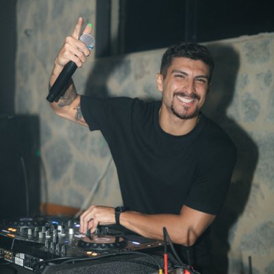 Djcalvex's tweet photo. #NovaFotoDePerfil https://t.co/Rcd8k7RKNj