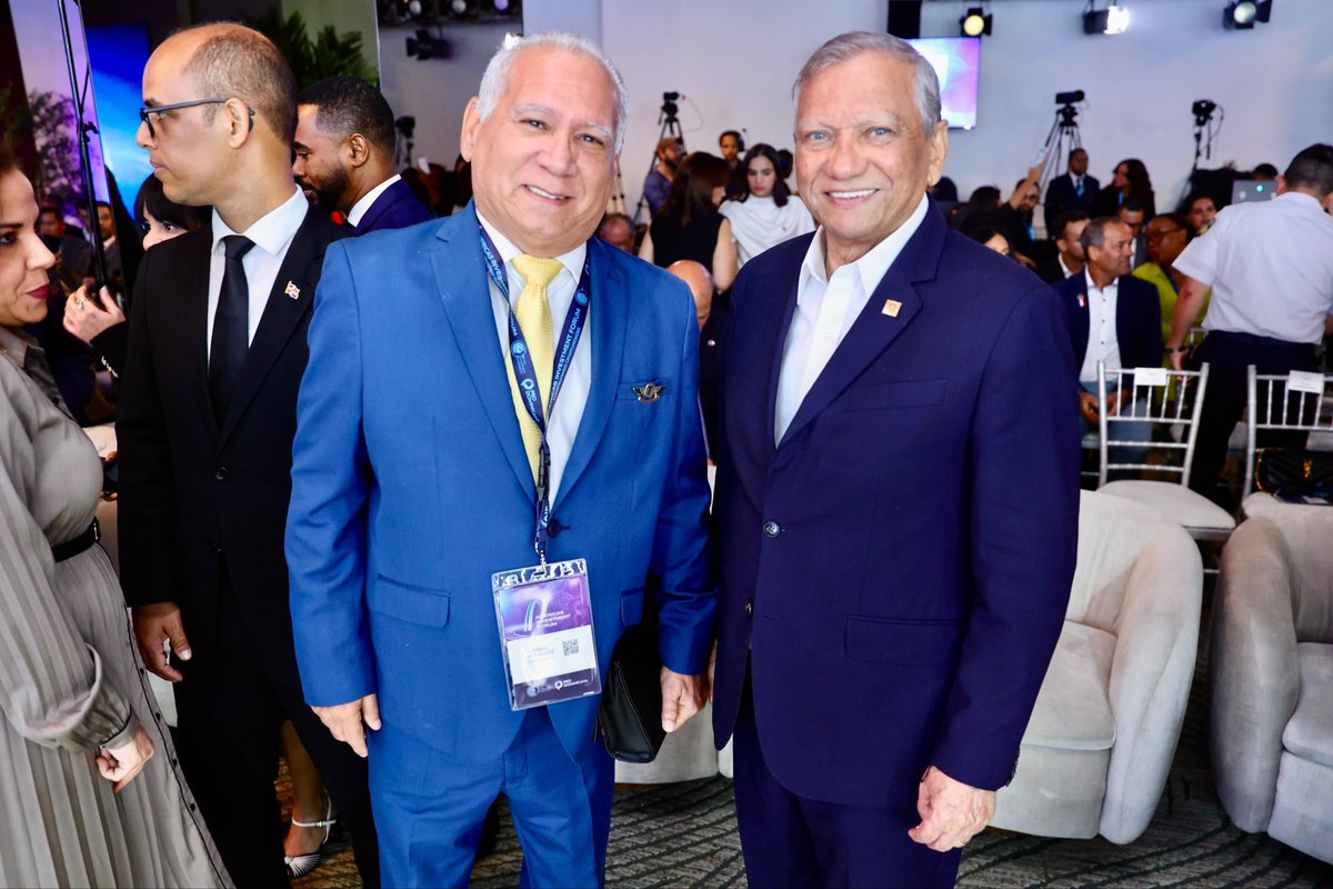 AVipceo's tweet photo. American investment https://t.co/4mqnr4nhJI