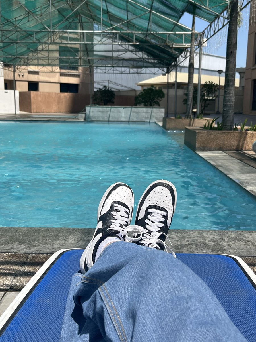 xocrmnl's tweet photo. life off twt 🫧 https://t.co/TssxtqicPd