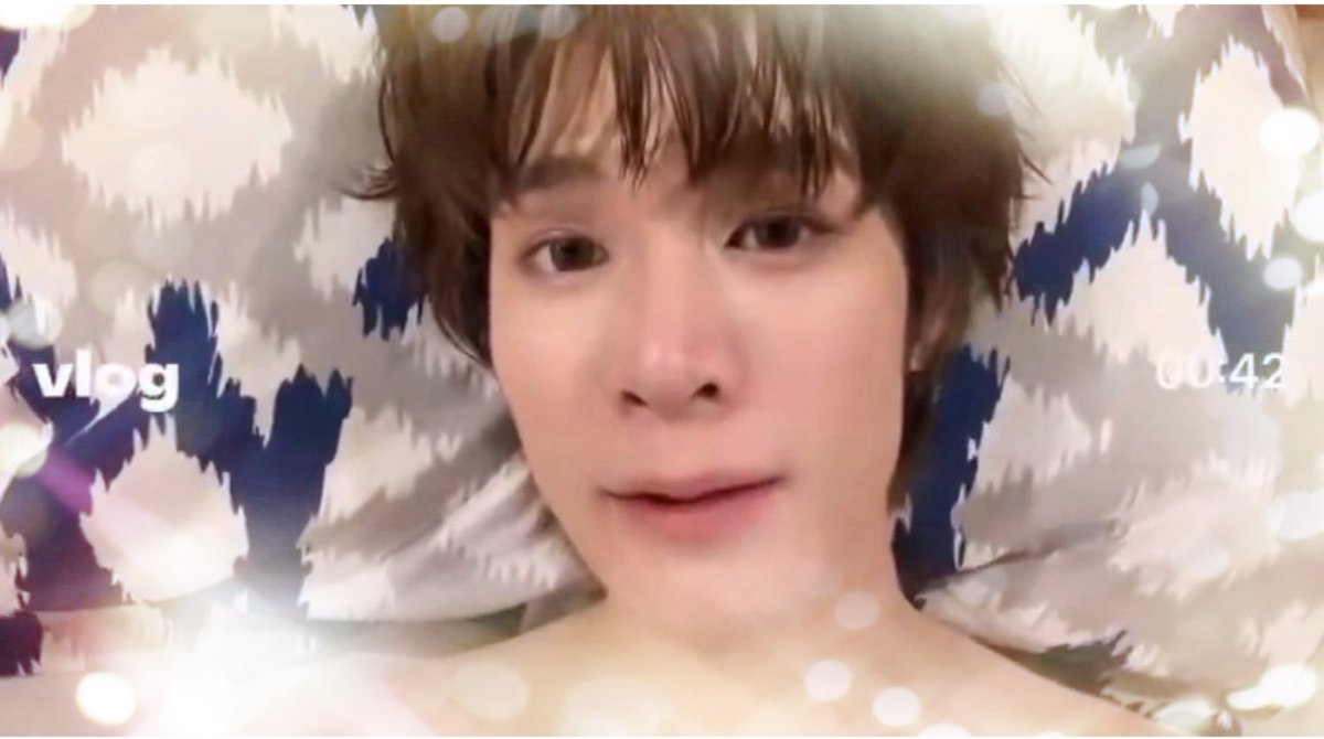 ayaeri4's tweet photo. この動画も好きなんだよねー😍💕

 NatくんがP'Max〜って呼ぶんだけど、Max携帯に夢中で気が付かず🥺💦
そのあとに Natくんが「うーー🩷」って甘えた声で言って、気がついた時のMaxの顔の甘いこと🍫💕🫣💕

まぁ、こんな可愛い子に言われたら、そうなるよねー🥰💕💕
#MaxNat   https://t.co/vkLPAw1nhv https://t.co/tEE72S445Z