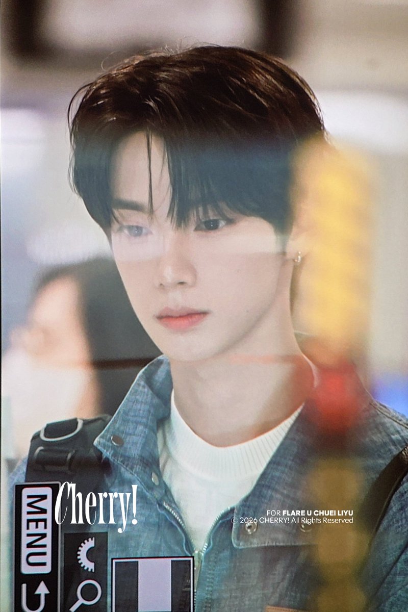 CHUEILIYU_kr's tweet photo. 260702 ✈️ #최립우 #CHUEILIYU #崔立于 #FLAREU #플레어유 https://t.co/gHnmEov1YQ