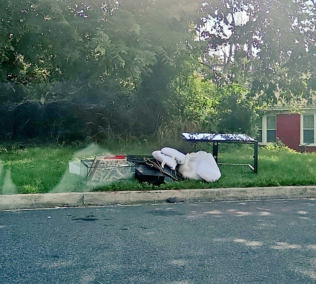 LCAGDC's tweet photo. Illegal Dumping @311DCgov 5998 Chillum Place NE @SafeSidewalksDC @drivers_of_DMV @DistrictofTrash @DCDPW @councilofdc @51stnews @MichaelCohenANC @johnson4b06 #QualityOfLifeMatters @DDOTDC @tomsherwood #LivingRoomSet https://t.co/HsZsVa3XeV