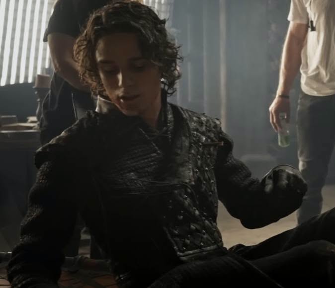 jlinzombie's tweet photo. Esse príncipe ficou 10 horas se fingindo de morto nos sets só pra Emma D'Arcy vencer um Emmy.
Deem pelo menos um Teen Choice Awards pra ele!

#HOTD #HouseoftheDragon https://t.co/oH6R8YIbvG