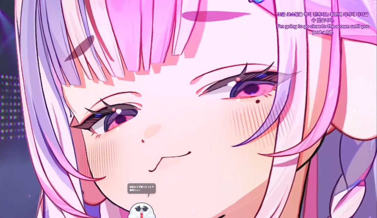 takelabbits_po's tweet photo. 昨日かっこいい歌枠してたドヤ顔天使(´ω`っ )3
あと眉毛( ･ิω･ิ)笑

このマイク声に反応して光るのいいよなぁ(ง ˙ω˙)ว
 
やっぱろこちゃの歌声も好きだ！！
最後セトリの順番でショボショボして可愛かったけど
そのくらい配信に対して本気なのも伝わってきてさすがすぎた！

#ごまふろこちゃ https://t.co/Wd5OCGJFiS