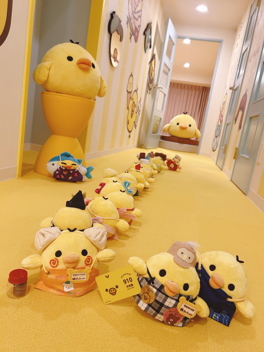 kiiroxdorei's tweet photo. マホロバマインズ三浦 キイロイトリルームにキイロイトリ店長がやってきた🐥🐥🚩 https://t.co/YdCphjpJ8N