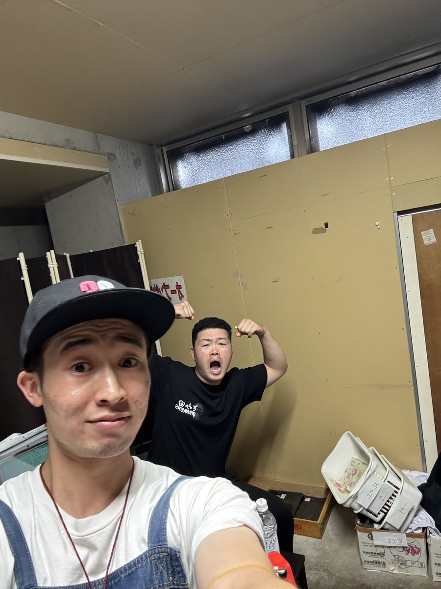 Hikaru1932946's tweet photo. 先日は沢山のご来店ありがとうございます！昨日来てくださったのに食べれなかったお客様申し訳ありません💦
本日も一生懸命やっていきますのでよろしくお願いいたします！

7月2日 木曜日
三浦家ROZEO

11時～15時営業となっております
よろしくお願いいたします！ https://t.co/kN1j18DtHh