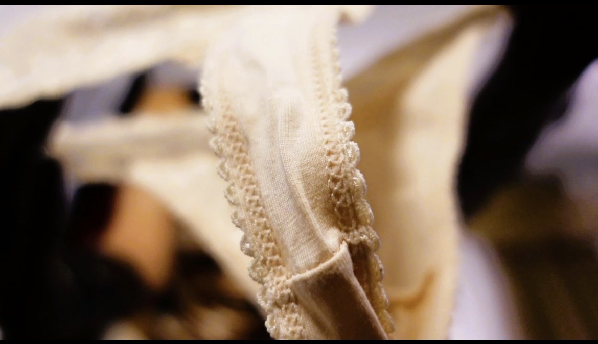 dominasworld's tweet photo. POV: You’re tiny, trapped in my room. I decide what you get close to.... My panties!
🔗 https://t.co/oED0llS26v @clips4sale
#giantess #pantysniffer #ebonyfemdom #sizetwitter https://t.co/w6gRx6nhxO