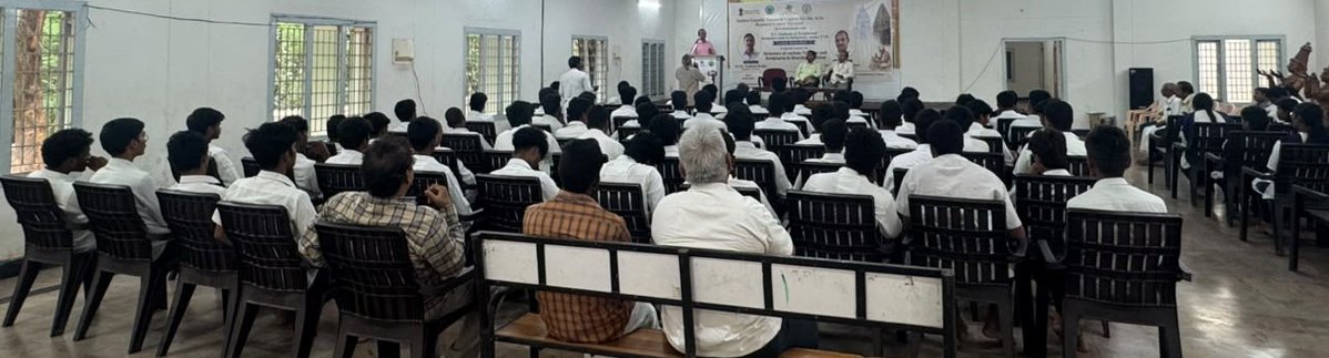ignca_delhi's tweet photo. Indira Gandhi National Centre for the Arts  Regional Centre, Tirupati organised the first lecture in its Temple Architecture Lecture Series on the topic "Structures of Various Temples and Sculptures in Dravida Tradition" on 30 June 2026 at S.V. Institute of Traditional Sculpture and Architecture College, Alipiri, Tirupati.

The insightful lecture was delivered by Sri P. Viswarupachari, Associate Lecturer, S.V.I.T.S.A. College, Tirupati, highlighting the unique features of Dravida temple architecture and its rich sculptural traditions.

The interactive session witnessed enthusiastic participation from faculty members, students, research scholars, and traditional artisans, fostering meaningful discussions on preserving and promoting India's magnificent temple architecture and sculptural heritage.

#IGNCA #IGNCATirupati #TempleArchitecture #DravidaArchitecture #IndianTempleArchitecture #SculpturalHeritage #CulturalHeritage #TraditionalKnowledge #ArtAndCulture #BharatiyaGyanParampara #HeritageConservation 

@MinOfCultureGoI @gssjodhpur @PMOIndia