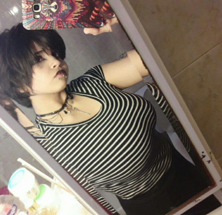 Sami_goticul0's tweet photo. Holi soy Sami soy una Gótica Culona cariñosa jeje
♥️ Soy un poco distraída y sumisa 
❤️ Hago rol me gusta mucho 
❤️ Dejá que una gótica culona escuche tus problemas uwu 
❤️ Soy abierta de mente
❤️ Siempre respondo en Telegram 
❤️ Divertamonos juntos uwu https://t.co/ggpIoRGRuB
