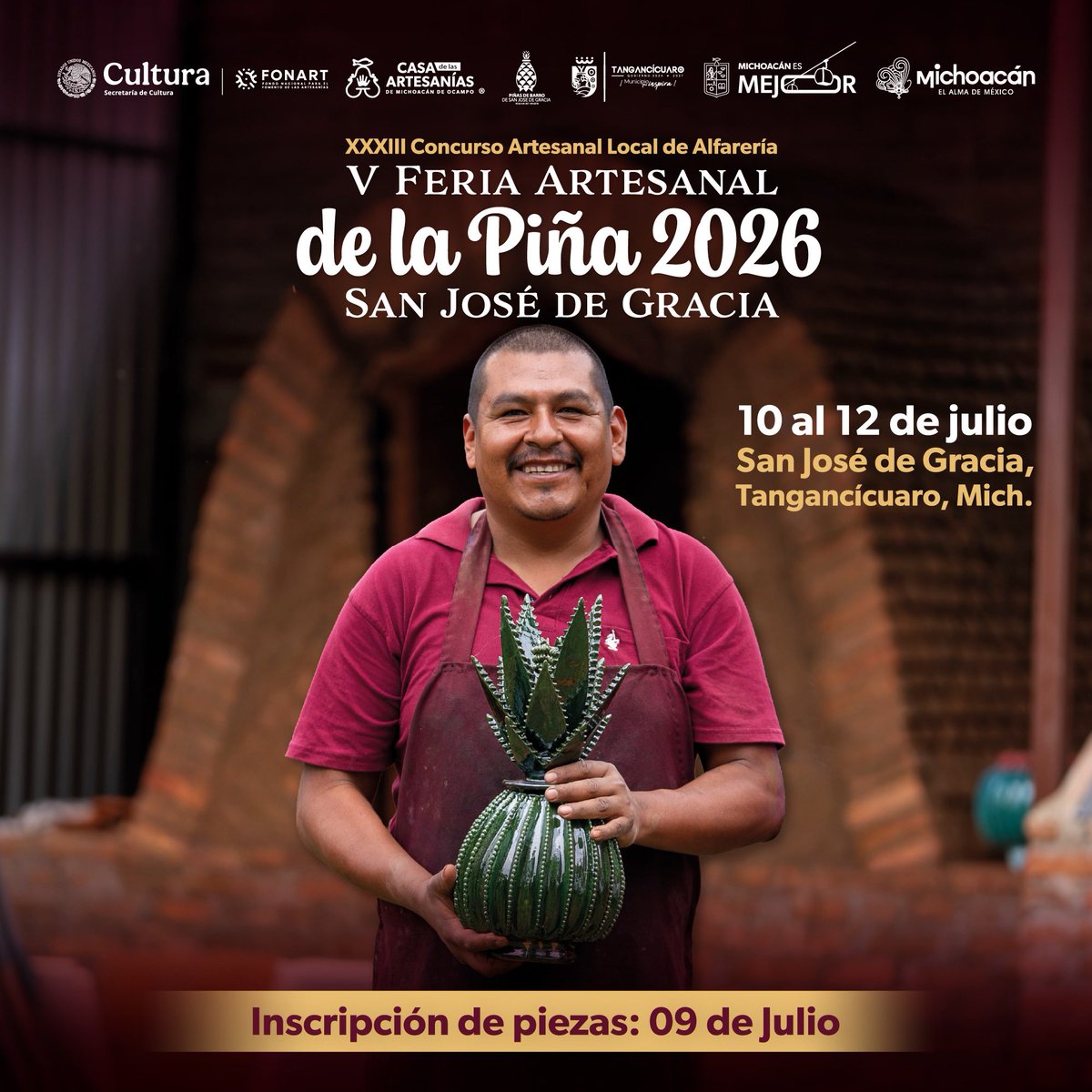 casartmichoacan's tweet photo. 🍍La tradición se vive en cada pieza hecha a mano👐🏽
Te esperamos en la V Feria Artesanal de la Piña, en San José de Gracia, para que adquieras las mejores obras.

📅 Del 10 al 12 de julio. 
📍 Escuela de la localidad.

#ArtesaníaMichoacana https://t.co/JQqIFmSTqO