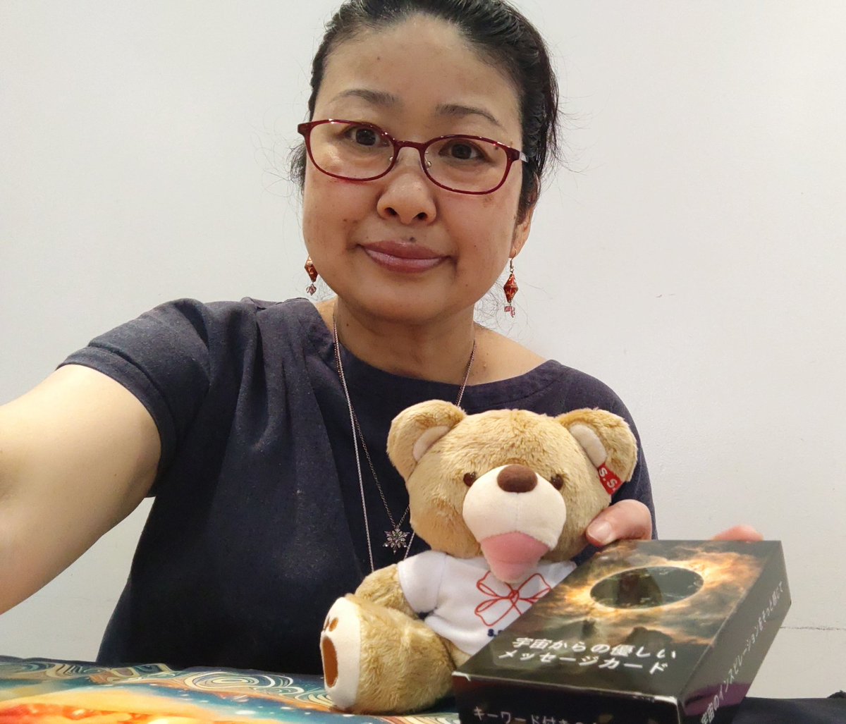 emi_goechan's tweet photo. こんにちは🧸
『ソウルガイドの魂命学』
安城アンフォーレ　エントランス
16時まで出店してます

魂の色感性
知りませんか？

#瞬間運氣1000人チャレンジ中
#魂命学
#ごえもみ☆ https://t.co/yS5zvxzDjb