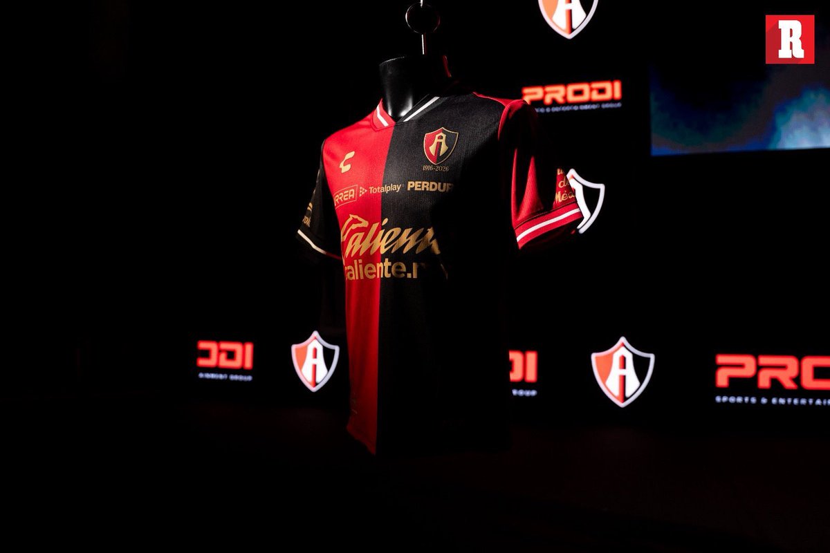 moillorens's tweet photo. Preciosa camiseta del @atlasfc! Maravillosa https://t.co/0bwO5niJDX