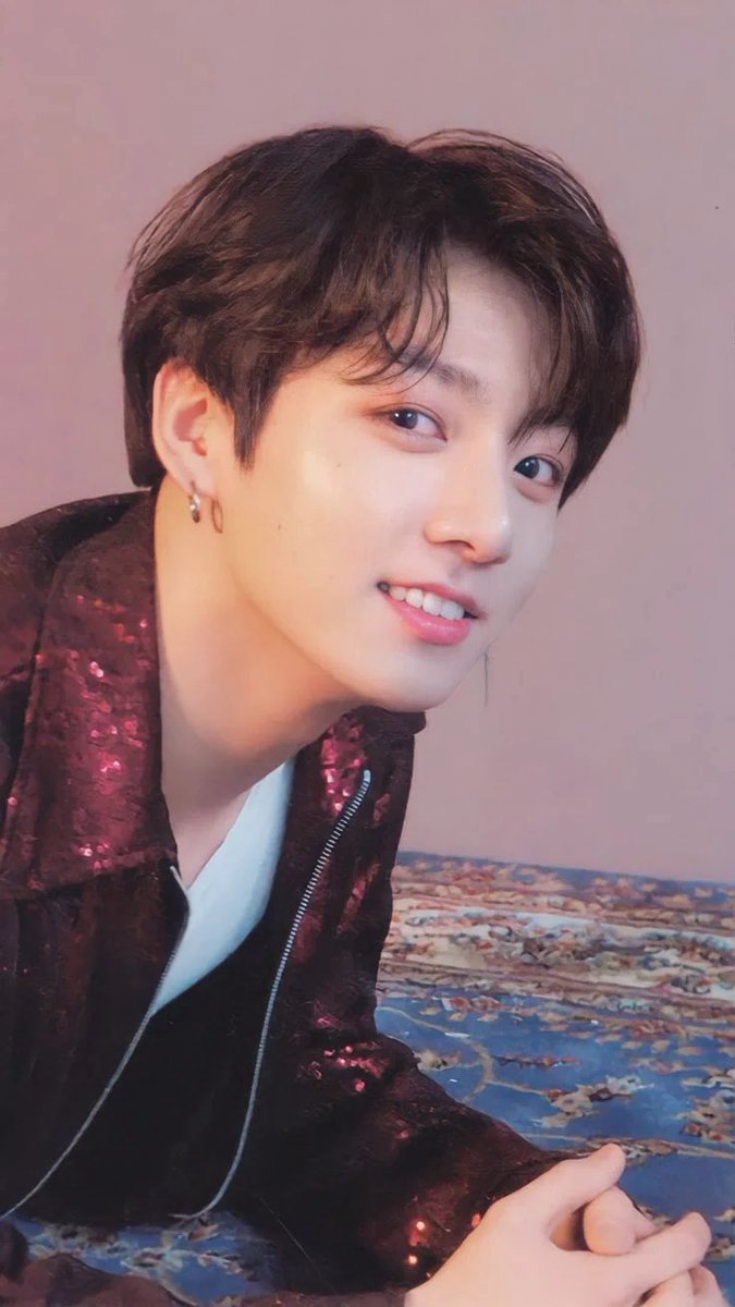 vkoogicollect's tweet photo. REPASSO PHOTOCARD
-taehyung answer f R$45,00 pra mim + frete nacional pra ceg da @/borahaecegs 
- jungkook tear o R$46,00 pra mim + frete nacional pra ceg da @/dibeecegs 
venda/vendo bts https://t.co/sL5leBaRBo