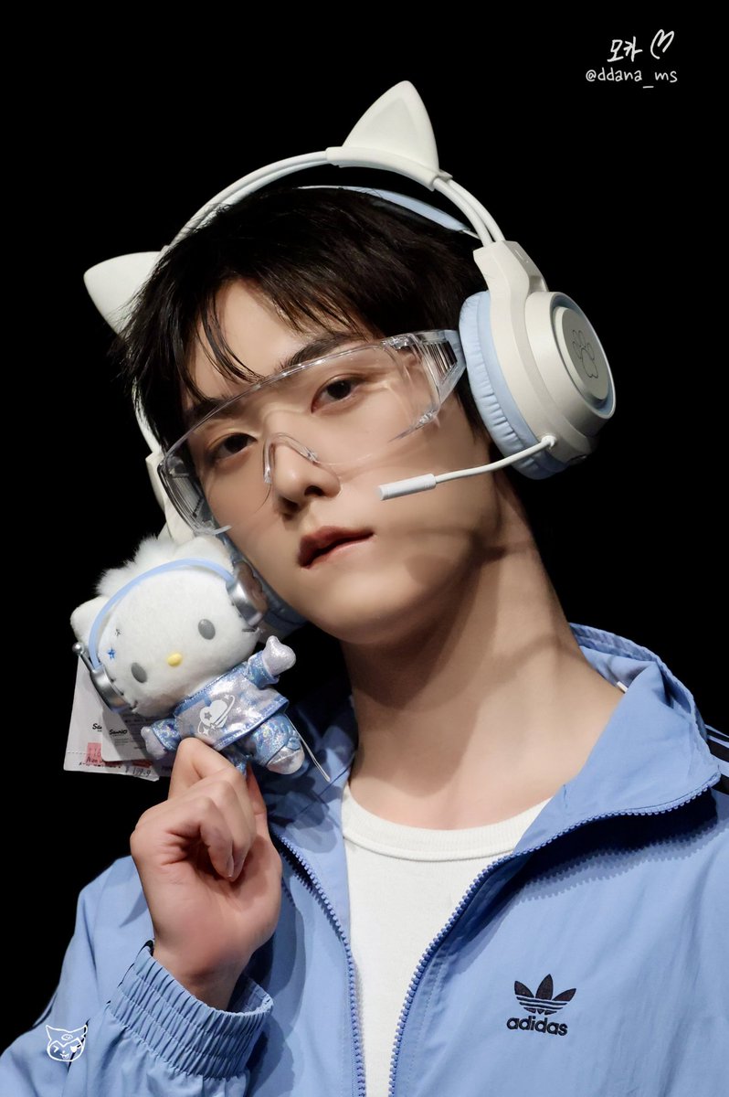 0212Kattitah's tweet photo. #YOONSANHA_ENCHILE

@ninshi_ent
@zafirolive
@freefallshows
@fantagiomusic_
@yoonsanha_offcl
@studio_pav
@kpopchileof https://t.co/e0K0OwELIF