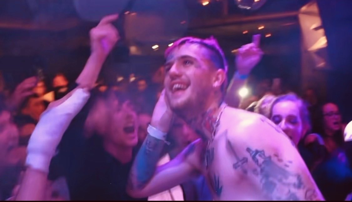 DeadboySzn's tweet photo. There will never be another Lil Peep, Miss you Gus https://t.co/c2043tiank