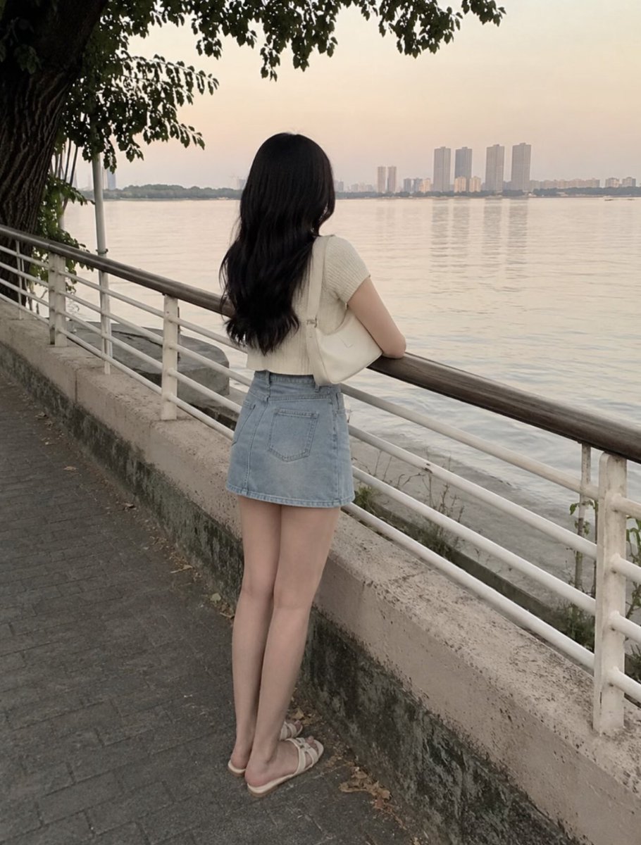 steph1824's tweet photo. 今天要出差一趟，媳妇自己在家，想找个靠谱点的单照顾你嫂子两天。 https://t.co/zvugSxMUui