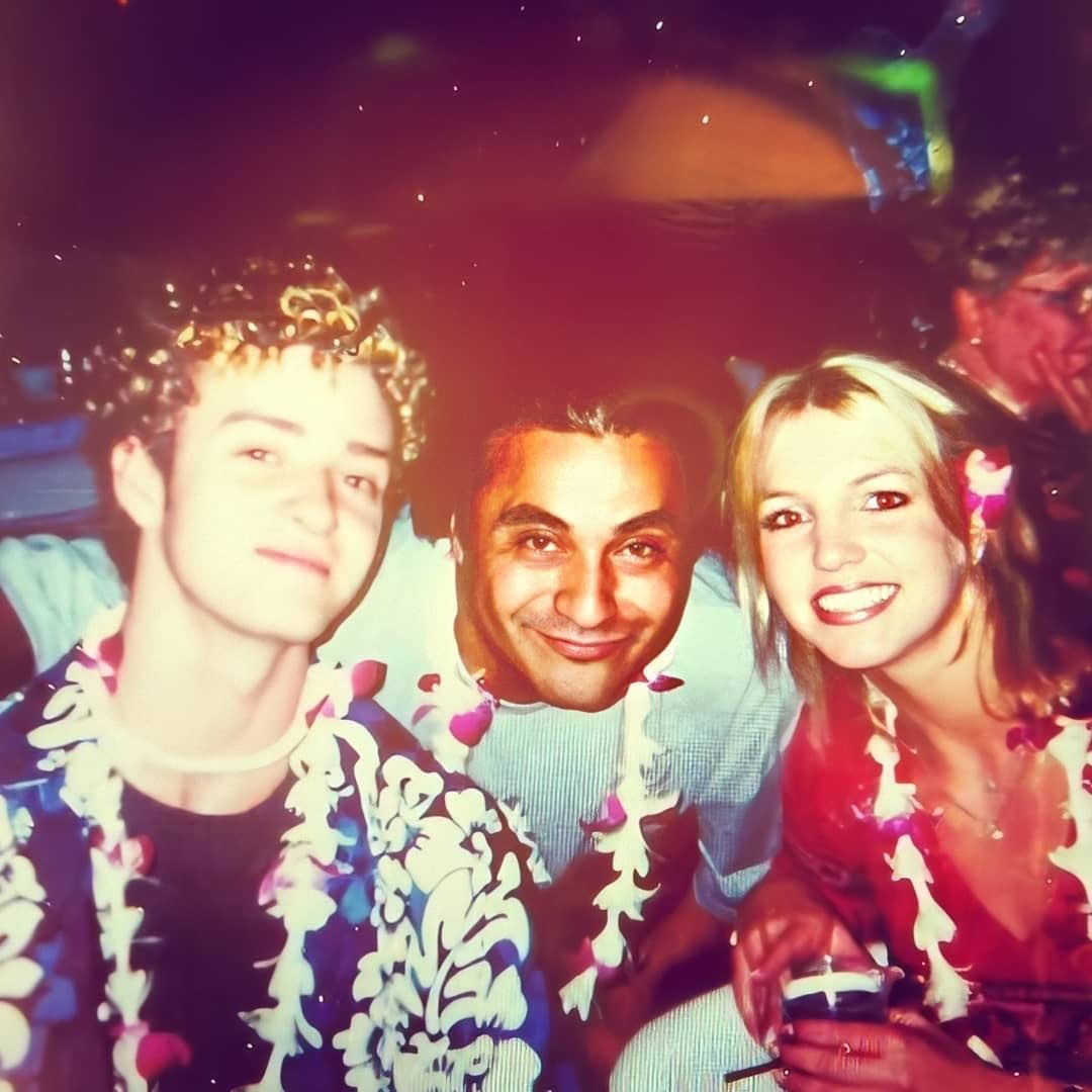 ScribblesOn's tweet photo. Actually obsessed with his curls here https://t.co/eSfXdEMRr9