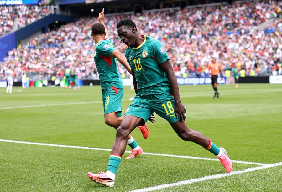 Cocomillion's tweet photo. Let’s goooo Senegal 2-0 https://t.co/0q9o9MA4ih