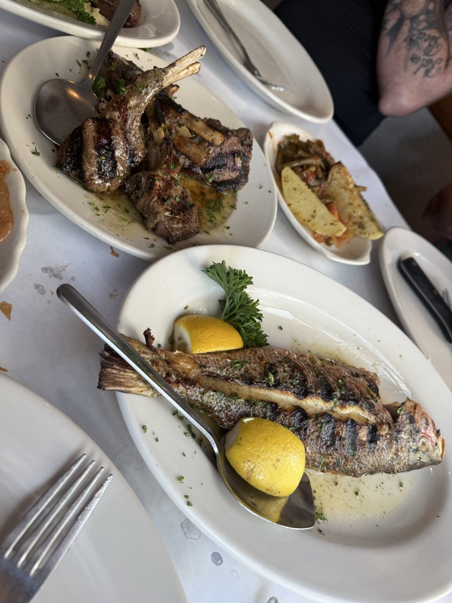 mikeiseating_'s tweet photo. Eating Mediterranean Food for a day #food https://t.co/P1RA08H8dv
