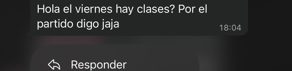 crystlskies's tweet photo. flaco estas en el tercer año de facultad de que carajo hablas https://t.co/Ra0GbiZNJ6