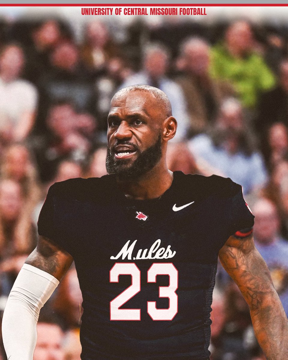 UCMFootballTeam's tweet photo. The ‘Burg is ready @KingJames https://t.co/1irK8qcMGH