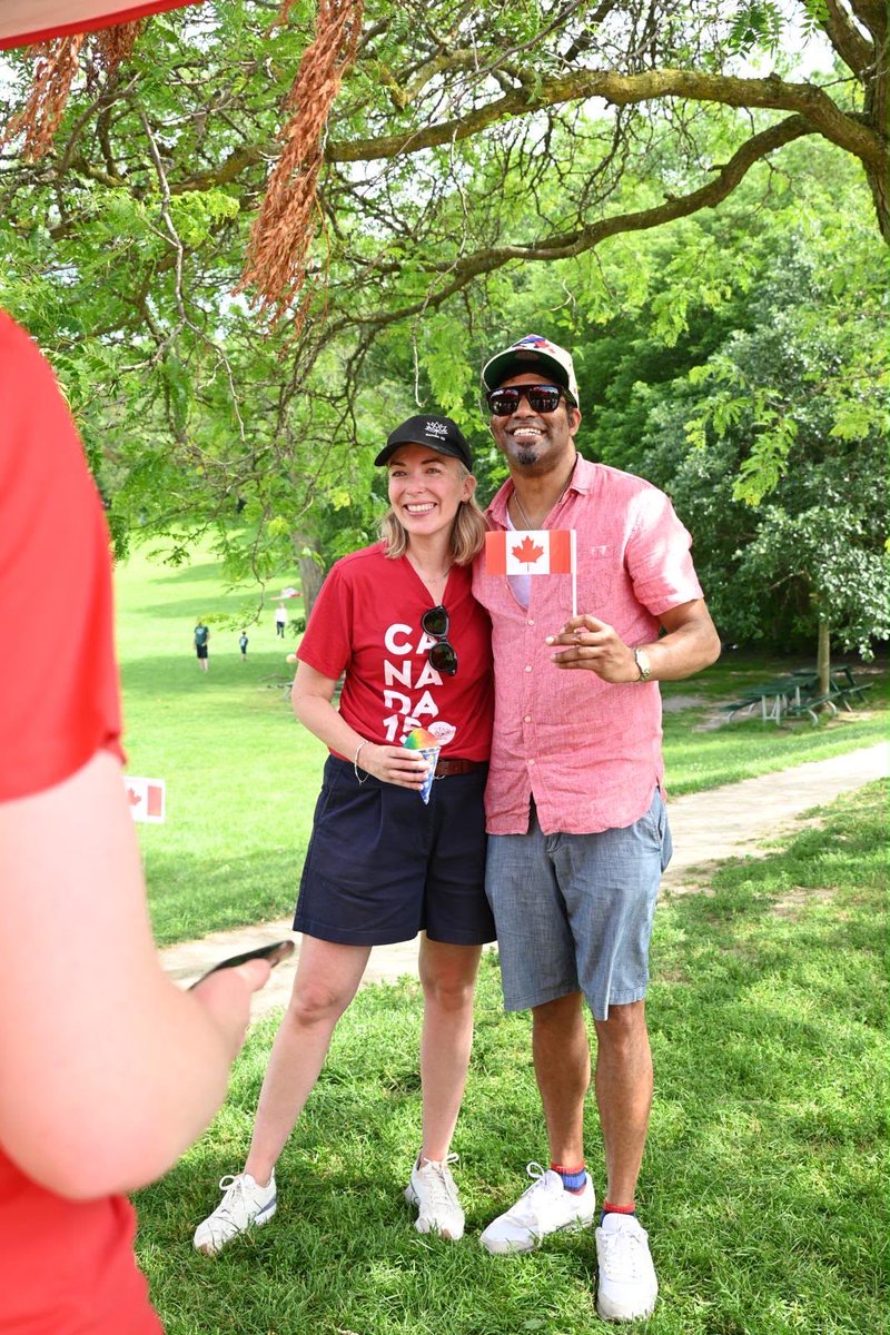 lesliechurch's tweet photo. Happy Canada Day, Toronto—St. Paul’s! 

Thank you to the hundreds of neighbours from across our beautiful riding who came out to celebrate our spectacular country—159 years strong and free! 

🇨🇦🇨🇦🇨🇦 https://t.co/TswMuEj4Ha