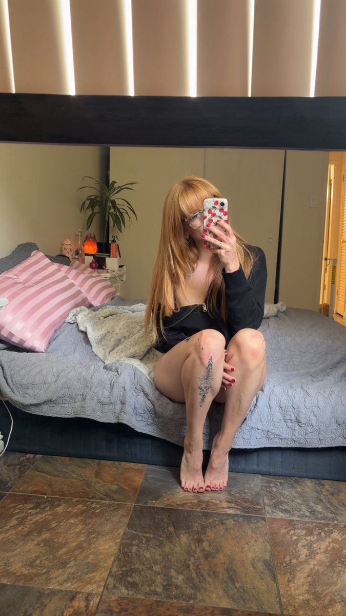Little Miss Red tweet media