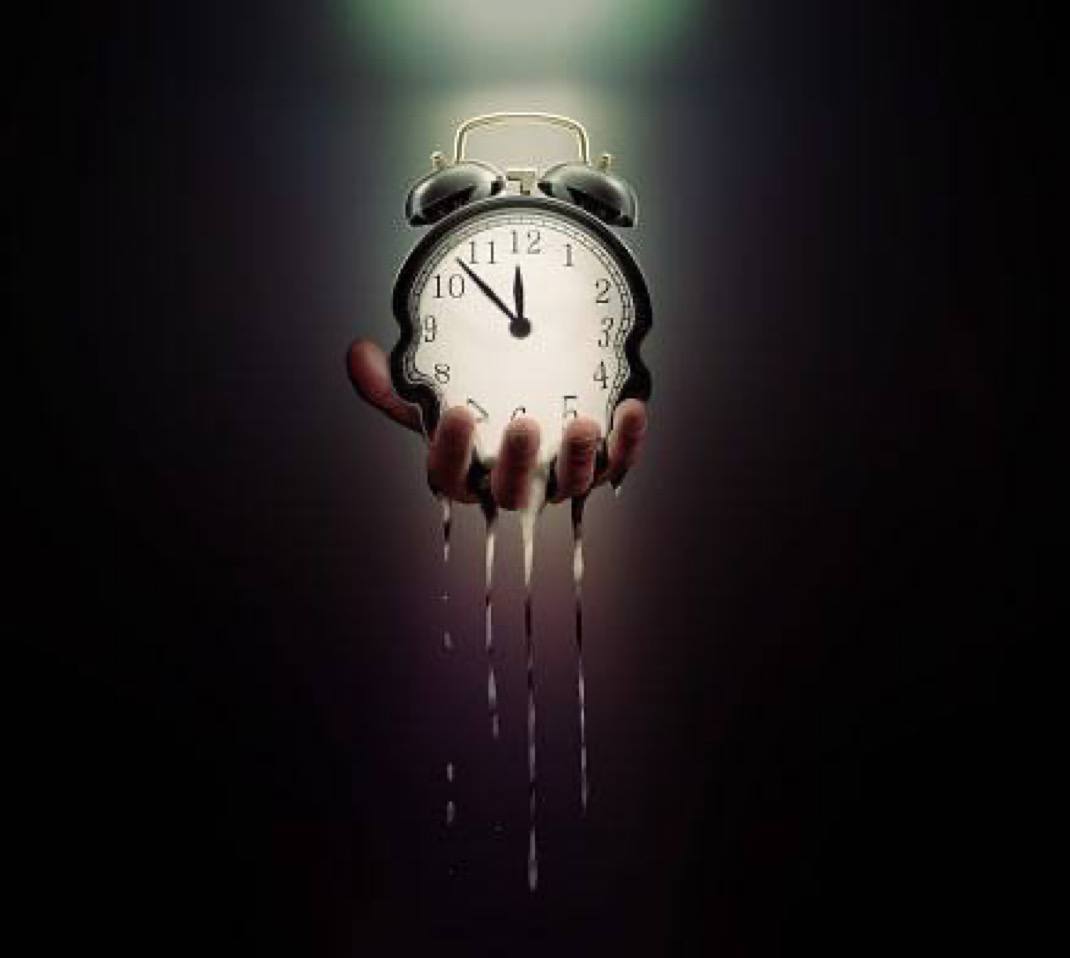 WETHEKINGDQMQ98's tweet photo. THE STORM IS UPON US.
THE TIME HAS COME!
TIME TO SHOCK THE WORLD. https://t.co/nX4pQEhHzC