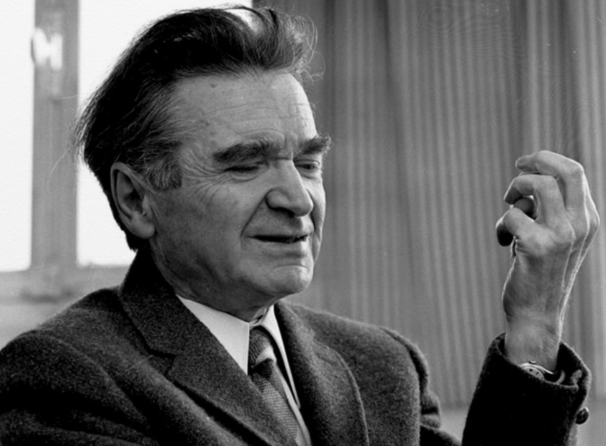 JoelMuhima7's tweet photo. “By all evidence we are in the world to do nothing.”
— Emil Cioran
#LightShine https://t.co/StoQupsevm