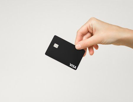 wallstreet_es's tweet photo. Visa evaluó ciudades en varios continentes para su centro global. Eligió Bogotá. Las otras tres están en Austin, India y Polonia. Colombia ya no es solo un mercado para procesar pagos. Ahora es donde se construye la infraestructura. 👉 https://t.co/oquyBuoOli 

#Visa #Colombia https://t.co/VYNtt1hHNP