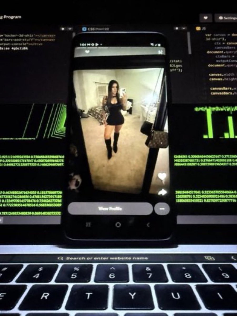 solakadem7's tweet photo. Dm let hack your cheating part snap without her noticing 
Let spy into her eyes-only and see her hot nudes\videos 👨🏼‍💻))
#momson #snaphack #xxxp #teenage #lost #monkeyappwins 
#ciberseguridad #cybersecurity #bruteforce
TEXT ME ON TELEGRAM
https://t.co/r24UUHmRns… https://t.co/xzzkPL2MJ9